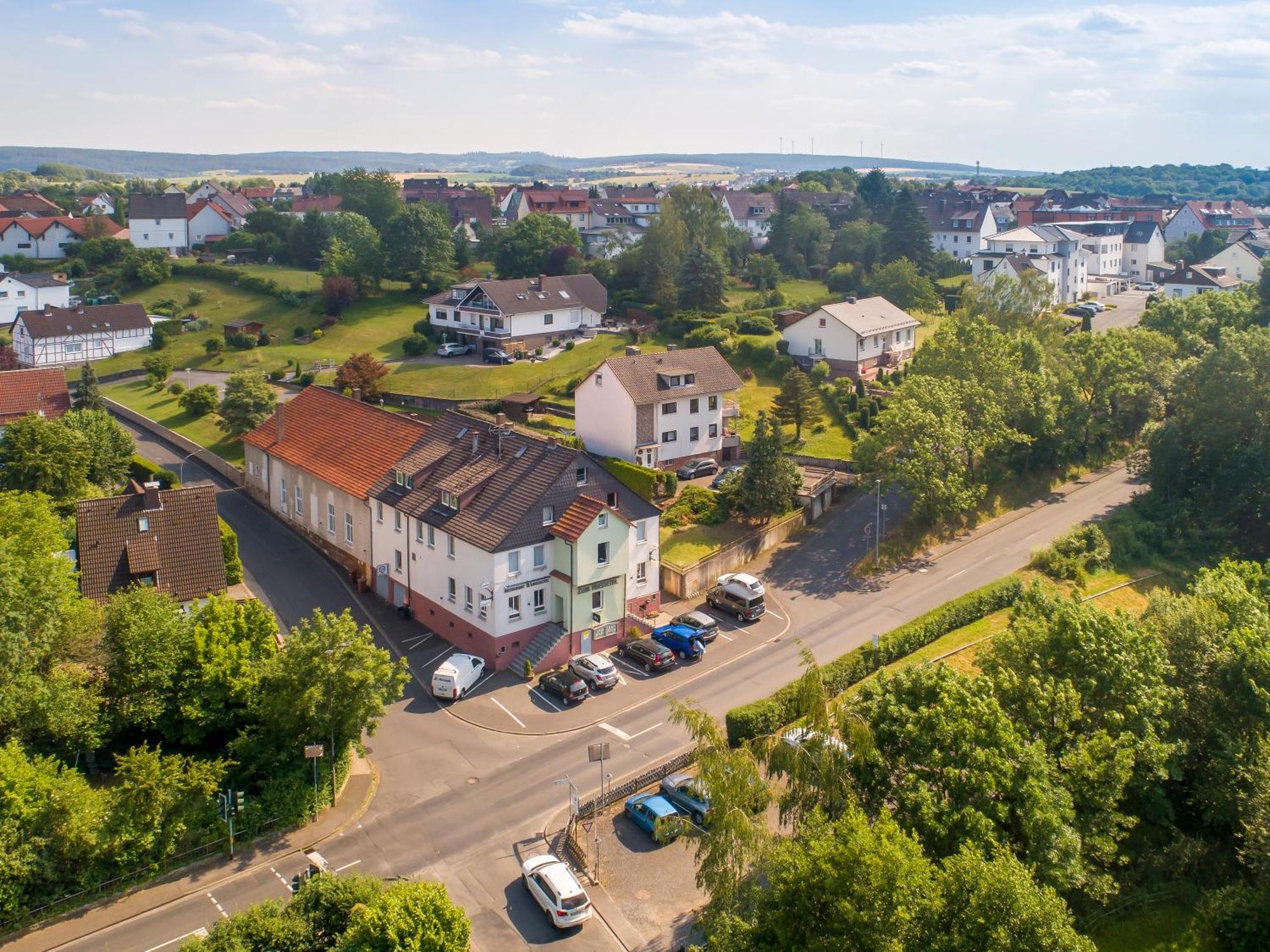Landhotel Zum Niestetal ภายนอก รูปภาพ